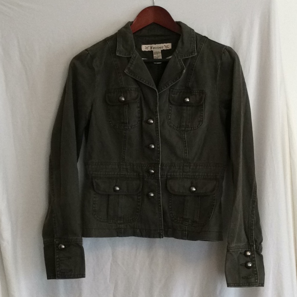 Super feminine army jacket